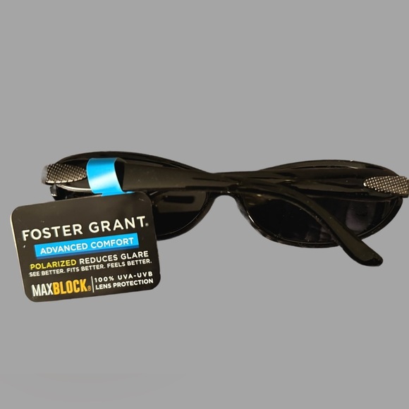 Foster Grant MAXBLOCK Women’s Sunglasses. NWT - Picture 2 of 2
